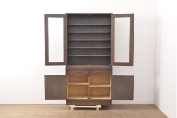 中古　神戸洋家具　永田良介商店　直線的でスッキリした佇まいが魅力的なキャビネット(食器棚、戸棚、収納棚)(R-054463)