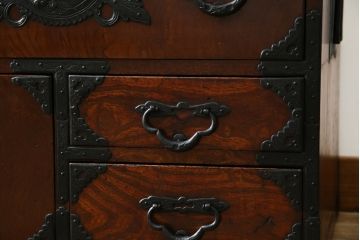 和製アンティーク　最高級　唐獅子金具　前面玉杢　最上手の金具とケヤキ玉杢が高級感たっぷりの二段重ね相馬箪笥・上段(仙台箪笥、和たんす、収納箪笥、引き出し)(R-054466)