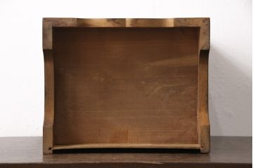 中古　美品　伝統工芸　日光彫り　大胆にあしらわれた花の図柄が魅力的な小引き出し(小物収納・卓上収納)(R-054470)