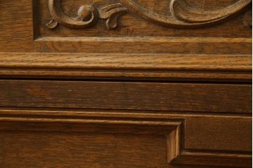 和製ビンテージ　神戸洋家具　繊細な彫刻が美しい衣装タンス(洋服箪笥、衣装盆、着物箪笥、ヴィンテージ)(R-054475)