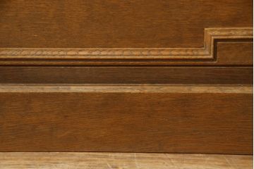 和製ビンテージ　神戸洋家具　繊細な彫刻が美しい衣装タンス(洋服箪笥、衣装盆、着物箪笥、ヴィンテージ)(R-054475)