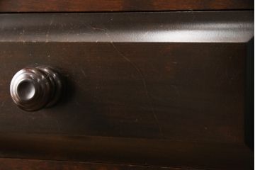 中古　希少サイズ　北海道民芸家具　丁度いいサイズ感が魅力的な縦型チェスト(引き出し、収納タンス、和たんす)(R-054476)