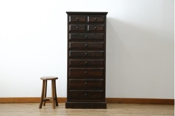 中古　国産　民芸家具　勇峰工芸　シックな佇まいが大人の空間を演出する、人気のハイチェスト　(R-054477)