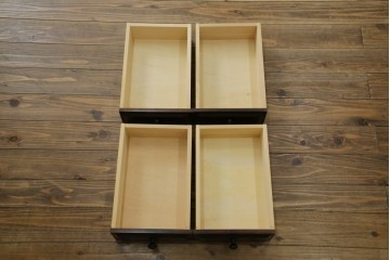 中古　国産　民芸家具　勇峰工芸　シックな佇まいが大人の空間を演出する、人気のハイチェスト　(R-054477)