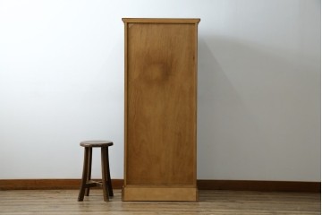 中古　国産　民芸家具　勇峰工芸　シックな佇まいが大人の空間を演出する、人気のハイチェスト　(R-054477)