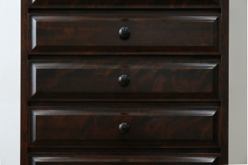 中古　国産　民芸家具　勇峰工芸　シックな佇まいが大人の空間を演出する、人気のハイチェスト　(R-054477)