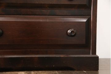 中古　北海道民芸家具　絶版品　赤みがかった色合いが魅力的な小引き出し(整理箱、チェスト)(R-054480)