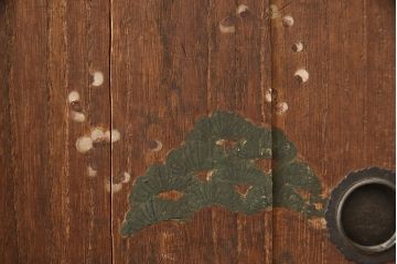和製アンティーク　希少!　板絵　和の趣溢れる佇まいが魅力的な時代箪笥(戸棚、収納棚、和たんす)(R-054489)