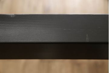 中古　美品　秋田木工　直線的なシンプルなデザインでモダンな空間を演出するダイニングテーブル(2人掛け、4人掛け)(R-054497)