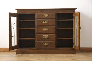 中古　美品　葉山ガーデン(葉山クラシック)　品のある佇まいが美しいサイドボード(引き出し、キャビネット)(R-054510)