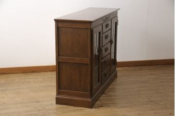 中古　美品　葉山ガーデン(葉山クラシック)　品のある佇まいが美しいサイドボード(引き出し、キャビネット)(R-054510)