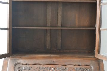 フランスアンティーク　オーク材　彫刻入り　クラシカルなデザインが美しいビューローブックケース(ライティングビューロー、本箱、飾り棚、ワークデスク、在宅ワーク、在宅用)(R-054512)
