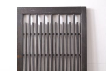 アンティーク建具　和製アンティーク　昭和初期　総ケヤキ材　ダークな色合いがかっこいい!和モダンな空間づくりにもおすすめの玄関戸(引き戸、ガラス戸、蔵戸、格子戸)(R-054514)