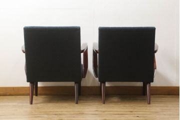 昭和レトロ　落ち着いた雰囲気がくつろぎの空間づくりにピッタリな1人掛けソファ2脚セット(一人掛けソファ、アームチェア)(R-054525)