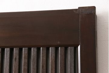 アンティーク建具　大正期　当店リメイク　帯鉄の配列がおしゃれ!和モダンな空間づくりに活躍するクリアガラス入り格子蔵戸1枚(玄関戸、格子戸、引き戸)(R-054526)