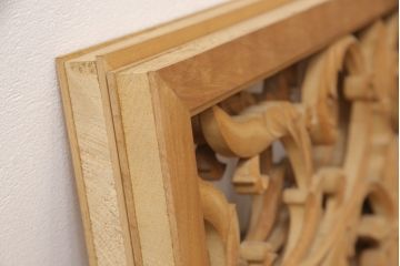 アンティーク建具　和製アンティーク　昭和中期　ダマスク柄のようなモダンな彫刻が魅力的な欄間2枚セット(明り取り、明かり取り、ディスプレイ)(R-054528)