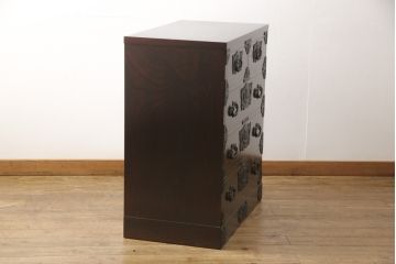 中古　超美品　岩谷堂箪笥　落ち着きのある色合いが魅力!和モダンな空間づくりにもおすすめの小箪笥(サイドチェスト、引き出し、収納箪笥、衣装箪笥)(R-054539)