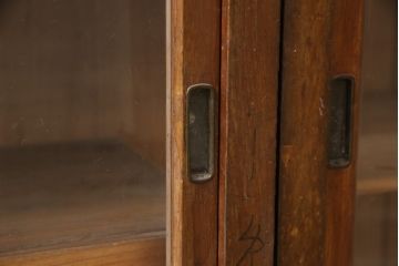 和製アンティーク　昭和初期　重ねても並べても使える!レトロな雰囲気を醸し出す2way収納棚2台セット(キャビネット、食器棚、戸棚)(R-054564)