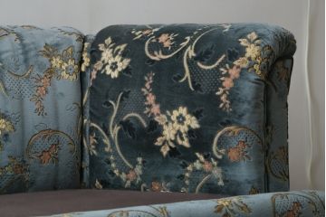 中古　美品　DREXEL HERITAGE(ドレクセルヘリテイジ)　アームカバー付き　上質な空間づくりにおすすめ!落ち着いた色合いが魅力の2.5人掛けワイドソファ(2Pソファ、2人掛け、二人掛け、3人掛け、三人掛け、3P)(定価約120万円)(R-054566)