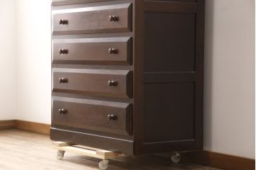 中古　美品　松本民芸家具　D型整理タンスI　和洋どちらにも馴染む上品な佇まいのチェスト(洋服タンス、引き出し)(定価約38万円)(R-054567)