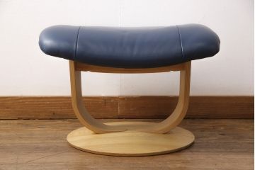 中古　美品　カリモク家具(karimoku)　ザ・ファースト　本革リクライニングチェア+オットマンのセット(定価約30万円)(アームチェア、1人掛けソファ)(R-054571)
