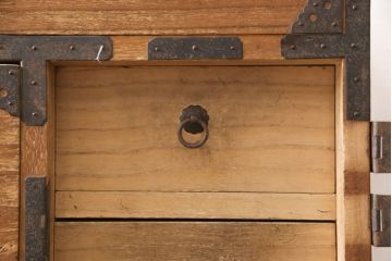 和製アンティーク　総桐材　会津産　歴史を感じる佇まいが魅力的な重ね時代箪笥(和たんす、チェスト、引き出し、収納箪笥、桐たんす)(R-054575)