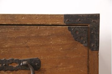 和製アンティーク　総桐材　会津産　歴史を感じる佇まいが魅力的な時代箪笥ローボード(和たんす、ローチェスト、引き出し、収納箪笥)(R-054576)