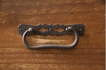 和製アンティーク　総桐材　会津産　歴史を感じる佇まいが魅力的な時代箪笥ローボード(和たんす、ローチェスト、引き出し、収納箪笥)(R-054576)