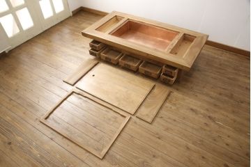 和製アンティーク　総クス材　存在感たっぷりの大きな囲炉裏ローテーブル(座卓、机、火鉢)(R-054578)