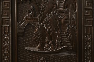 ビンテージ家具　高級品　シノワズリ様式　クルミ材　手彫りの彫刻が細やかで美しいサイドボード(キャビネット、収納棚、ヴィンテージ)(R-054579)