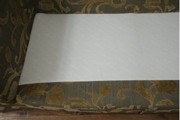 中古　美品　maruni(マルニ木工)　地中海ロイヤルシリーズ　ロベール　#4930　肘カバー付き　大人の落ち着いた空間を演出するラブシート(二人掛けソファ、2Pソファ、2人掛けソファ)(定価約46万円)(R-054587)