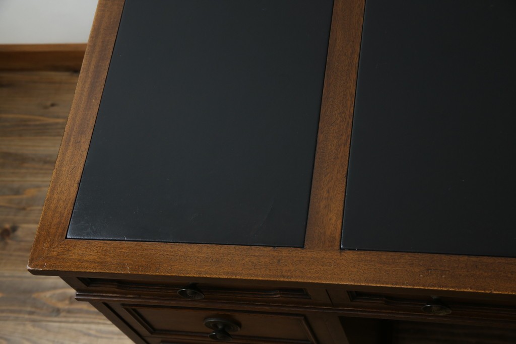 中古　DREXEL HERITAGE(ドレクセルヘリテイジ)　Triune(トライユン)　レザートップが格好いいマホガニー材製のデスク　定価約75万円相当　(R-054588)