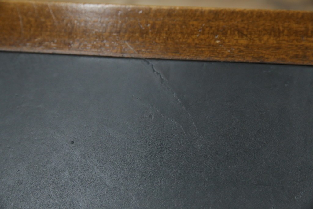 中古　DREXEL HERITAGE(ドレクセルヘリテイジ)　Triune(トライユン)　レザートップが格好いいマホガニー材製のデスク　定価約75万円相当　(R-054588)