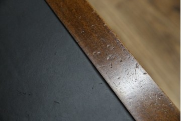 中古　DREXEL HERITAGE(ドレクセルヘリテイジ)　Triune(トライユン)　レザートップが格好いいマホガニー材製のデスク　定価約75万円相当　(R-054588)