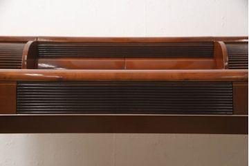 中古　高級イタリア輸入家具　脚のつくりなど洗練されたデザインが目を引くシャッター付きデスク(机、在宅ワーク、在宅用コンソールテーブル、作業台)(R-054592)