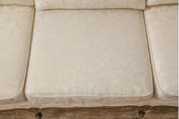 張替え費込み!!　中古　アメリカ輸入モデル　DREXEL HERITAGE(ドレクセルヘリテイジ)　エレガントな空間を実現してくれる3人掛けソファ(3Pソファ、三人掛け、3シート、アームソファ、クッション付き)(定価約100万円)(R-054599)