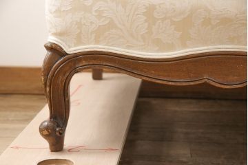 張替え費込み!!　中古　アメリカ輸入モデル　DREXEL HERITAGE(ドレクセルヘリテイジ)　エレガントな空間を実現してくれる3人掛けソファ(3Pソファ、三人掛け、3シート、アームソファ、クッション付き)(定価約100万円)(R-054599)
