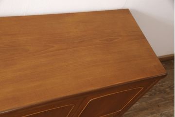 イギリスビンテージ　Nathan(ネイサン)社　チーク材　北欧スタイルのお部屋におすすめのサイドボード(リビングボード、収納棚、戸棚、ヴィンテージ)(R-054614)