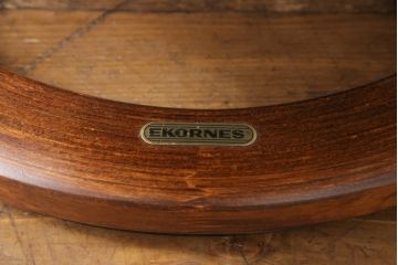 中古　美品　EKORNES(エコーネス)　本革　高級感ある佇まいが魅力的なストレスレスチェア+オットマンのセット(リクライニングチェア、アームチェア、一人掛けソファ)(R-054615)