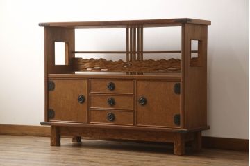 中古　民芸家具　屋久杉　品のある佇まいが上質な和の空間にピッタリな茶棚(収納棚、飾り棚、サイドボード)(R-054617)