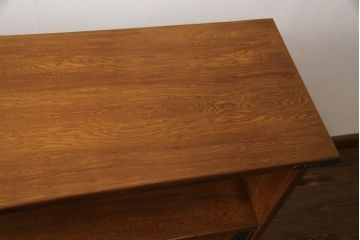 中古　民芸家具　屋久杉　品のある佇まいが上質な和の空間にピッタリな茶棚(収納棚、飾り棚、サイドボード)(R-054617)