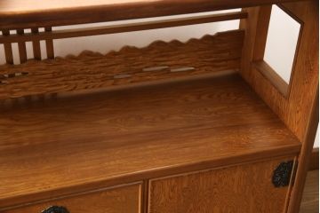 中古　民芸家具　屋久杉　品のある佇まいが上質な和の空間にピッタリな茶棚(収納棚、飾り棚、サイドボード)(R-054617)
