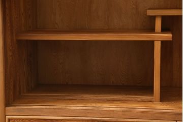 中古　美品　屋久杉　上質な和の空間づくりにおすすめの茶箪笥(茶棚、戸棚、収納棚、飾り棚)(R-054623)