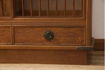中古　美品　屋久杉　上質な和の空間づくりにおすすめの茶箪笥(茶棚、戸棚、収納棚、飾り棚)(R-054623)