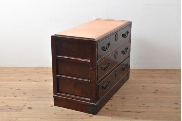 中古　美品　国産民芸箪笥　天板リメイク　赤みがかった色合いが魅力的な和の趣あふれるサイドボード(サイドチェスト、引き出し、収納箪笥、衣装箪笥)(R-054627)