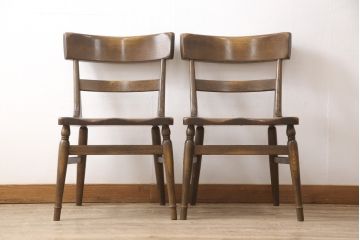 中古　柏木工(KASHIWA)　WILDERNESS(ウィルダネス)　ナラ材　木の温かみある風合いが魅力的なダイニングチェア2脚セット(板座チェア、椅子)(R-054636)