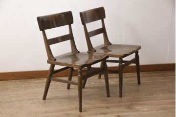 中古　柏木工(KASHIWA)　WILDERNESS(ウィルダネス)　ナラ材　木の温かみある風合いが魅力的なダイニングチェア2脚セット(板座チェア、椅子)(R-054636)