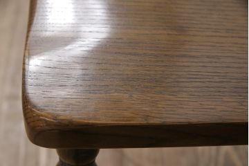 中古　柏木工(KASHIWA)　WILDERNESS(ウィルダネス)　ナラ材　木の温かみある風合いが魅力的なダイニングチェア2脚セット(板座チェア、椅子)(R-054636)