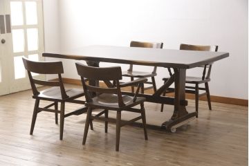 中古　柏木工(KASHIWA)　WILDERNESS(ウィルダネス)　ナラ材　木の温かみある風合いが魅力的なダイニングチェア2脚セット(板座チェア、椅子)(R-054636)