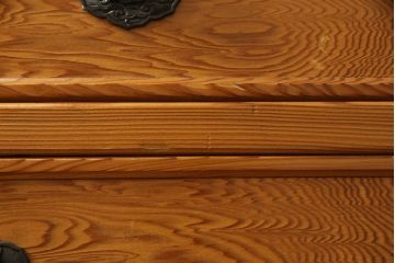 中古　美品　屋久杉　品のある佇まいが上質な和の空間にピッタリな衣装箪笥(和たんす、洋服タンス、引き出し)(R-054641)